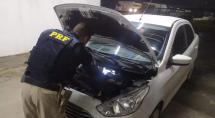 Carro clonado é apreendido pela PRF na BR-381, em Betim