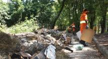 Prefeitura de Betim intensifica serviço de capina no período chuvoso