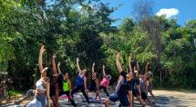Prefeitura de Betim realiza, neste sábado (23), edição de abril do programa Yoga no Parque
