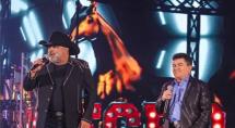 Rionegro & Solimões se apresentam em shopping de Betim