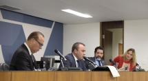 Manter animais acorrentados é definido como maus tratos