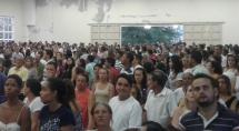 Igrejas ficam lotadas na Quarta-feira de Cinzas Igrejas ficam lotadas na Quarta-feira de Cinzas