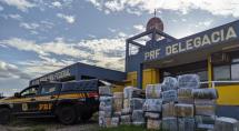 PRF apreende cerca de 1 tonelada de maconha na BR-262, em Betim