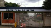 Das 131 promessas, Carlaile só conseguiu cumprir duas 