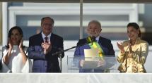 No parlatório, Lula reassume compromisso de cuidar dos brasileiros