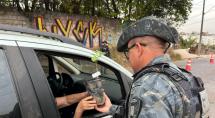 Prefeitura de Betim realiza blitz para conscientizar sobre uso correto do Eco Entulho