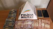 Dupla assalta supermercado e foge com cheques e cerca de R$ 45 mil em Betim