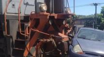 Veículo é atingido por trem em Betim neste domingo