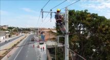 Avenida Cordiline, em Betim, recebe melhorias no sistema de iluminação